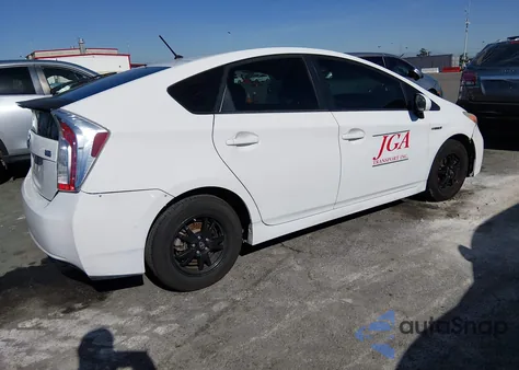 2014 Toyota Prius Two z USA, uszkodzony, nr VIN JTDKN3DU4E0372828